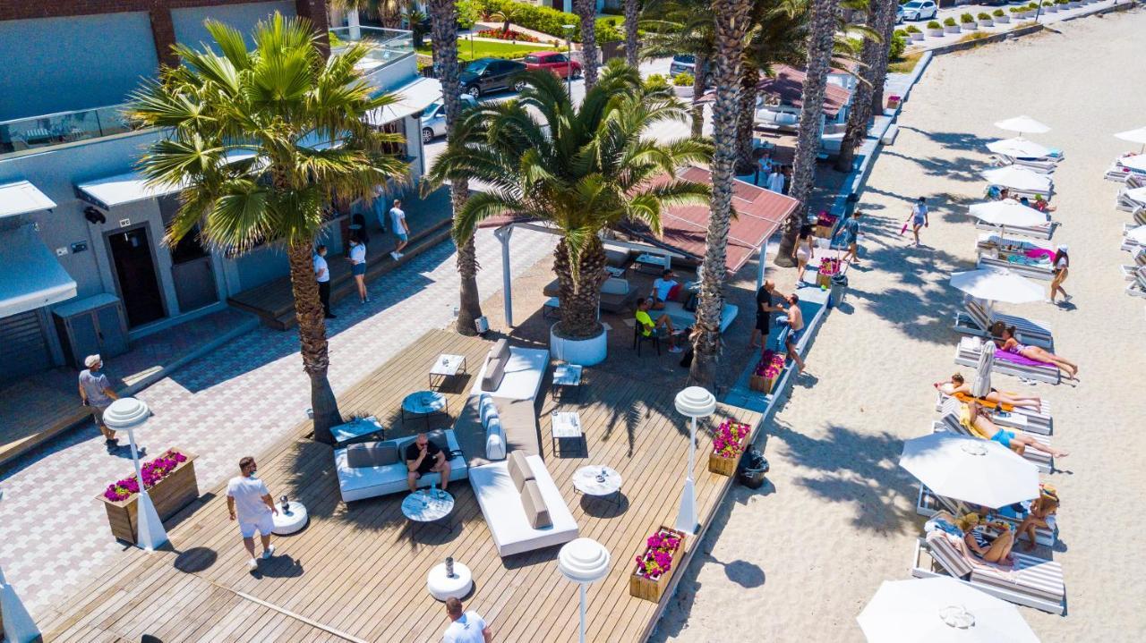 Tridente Mare Apart Hotel Pefkochori Buitenkant foto