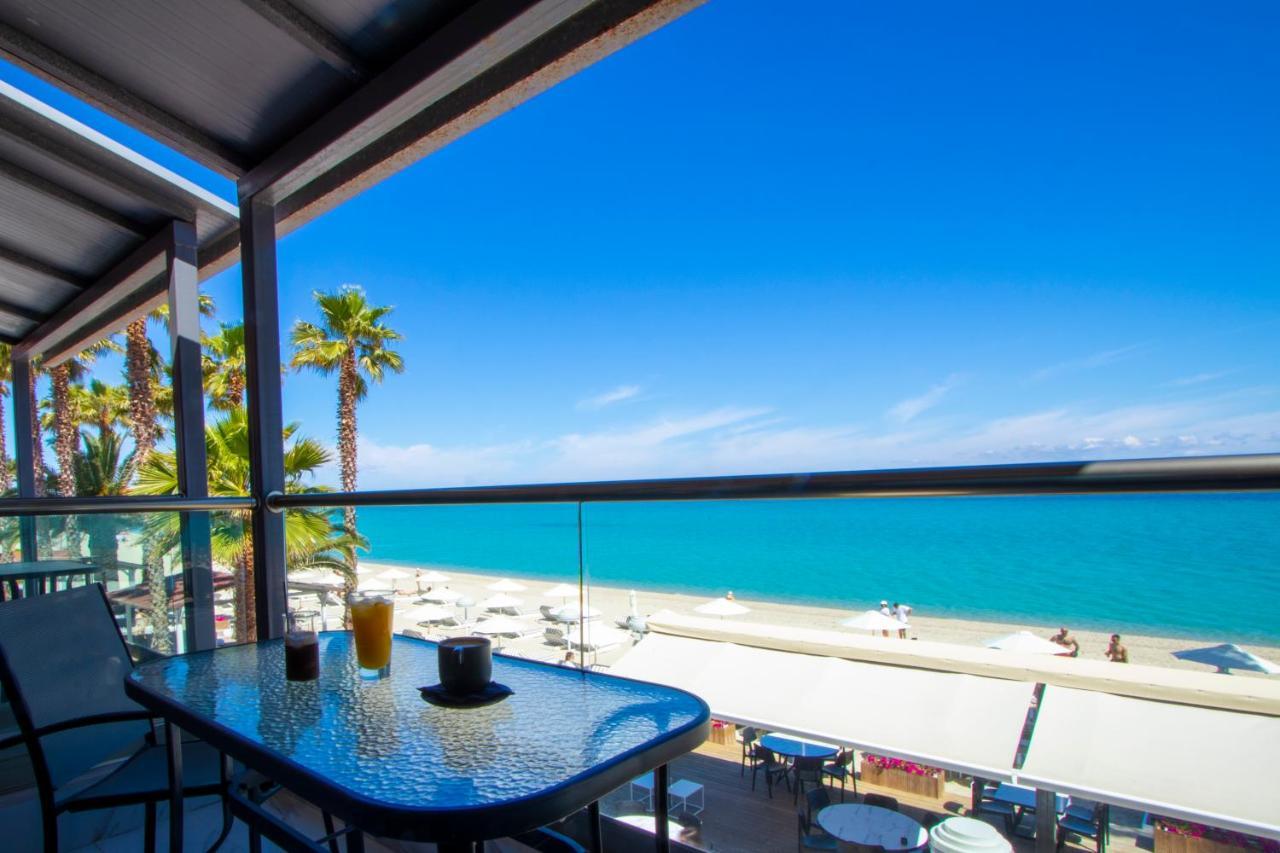 Tridente Mare Apart Hotel Pefkochori Buitenkant foto