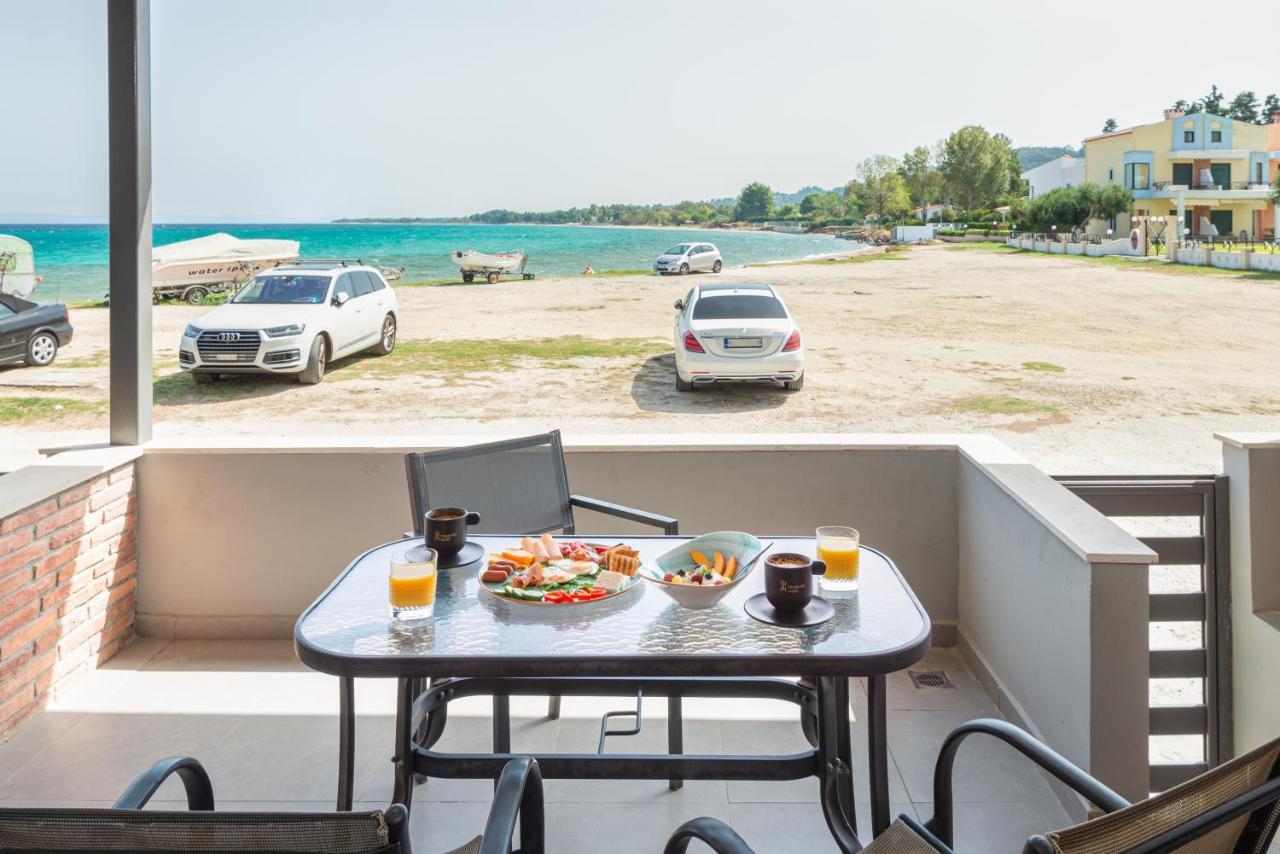 Tridente Mare Apart Hotel Pefkochori Buitenkant foto