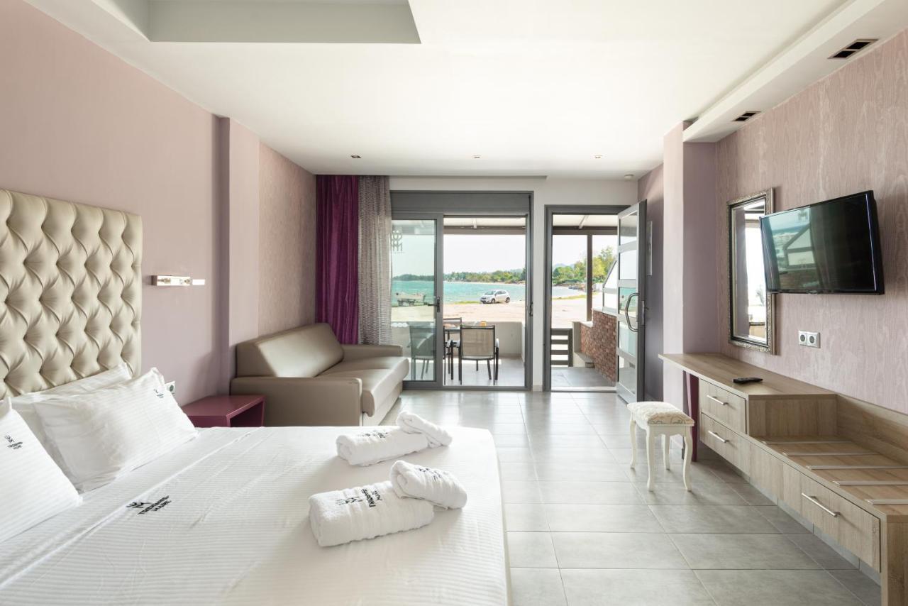 Tridente Mare Apart Hotel Pefkochori Buitenkant foto